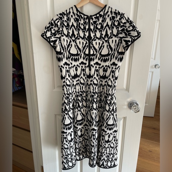 Pink Tartan - Black and White Print Knit Dress - Picture 2 of 7